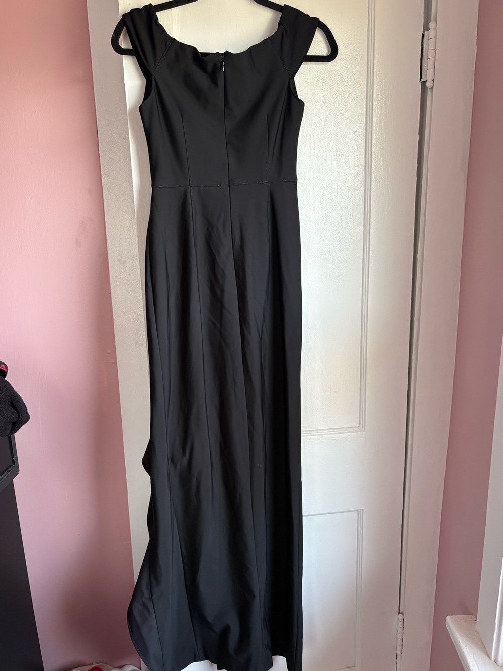 Donna Karan New York Black Side Ruffle Off The Shoulder Gown Size 2 NWT - Picture 7 of 7